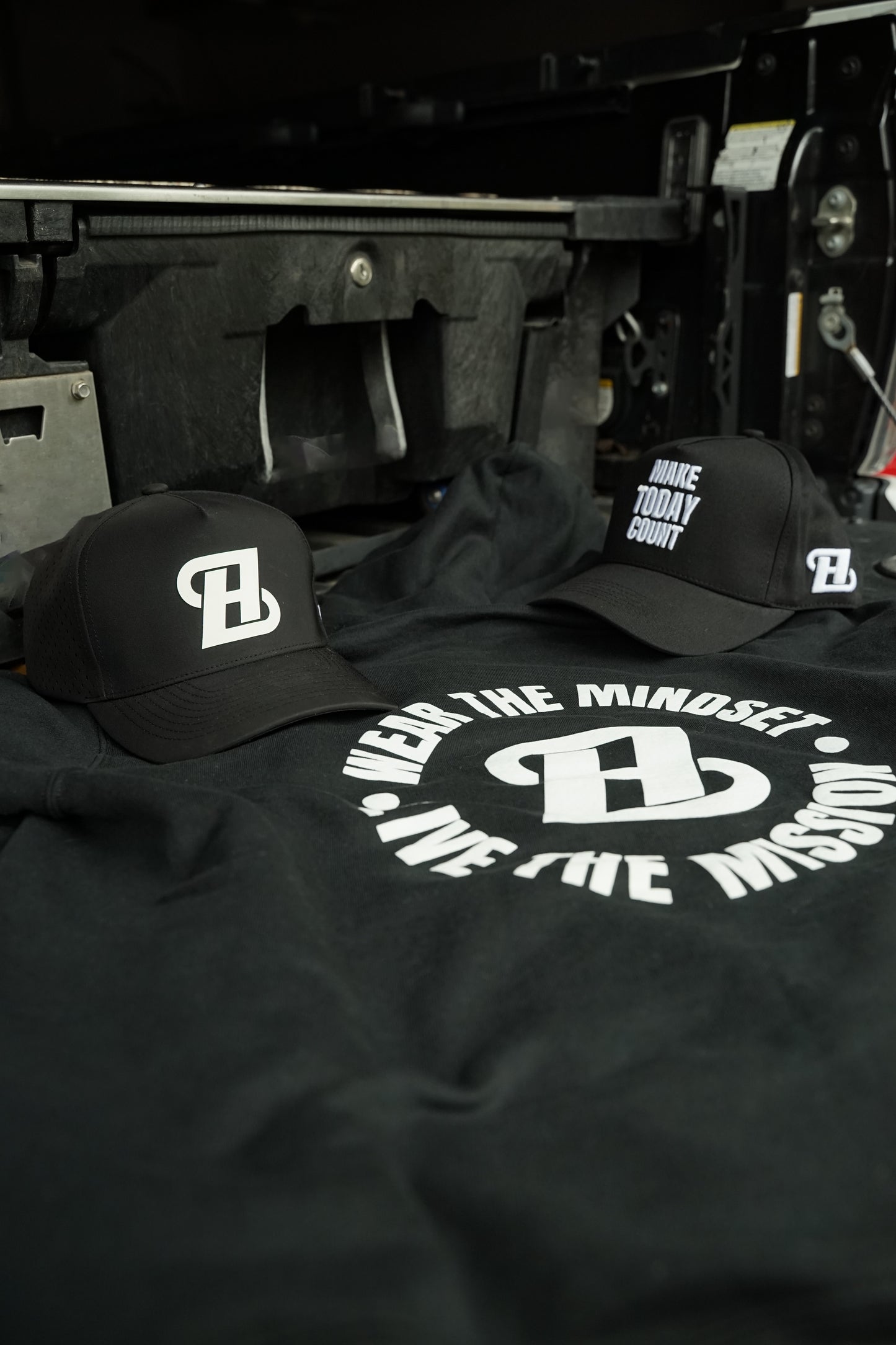 HS Circle Slogan Hoodie